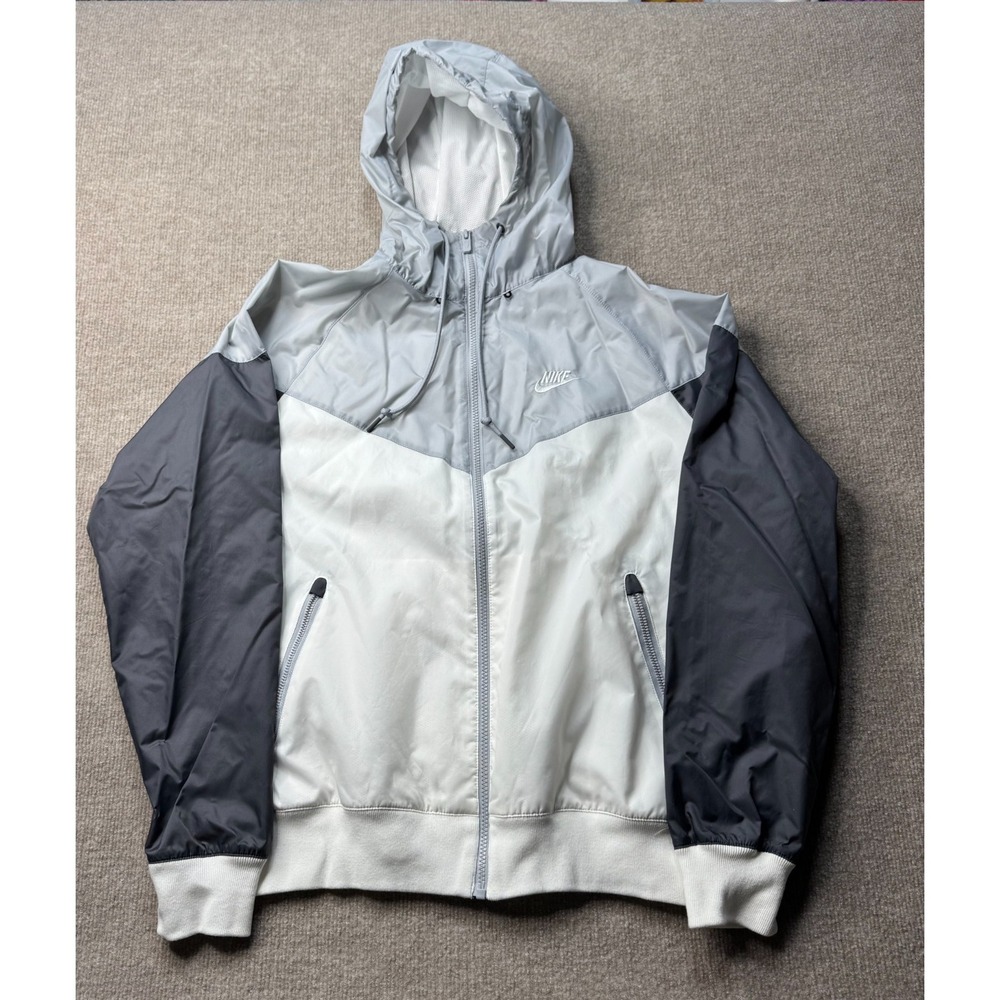 Nike Sportswear Jacket Windrunner Hooded Windbreaker Air AR2191-100 Men's Size M